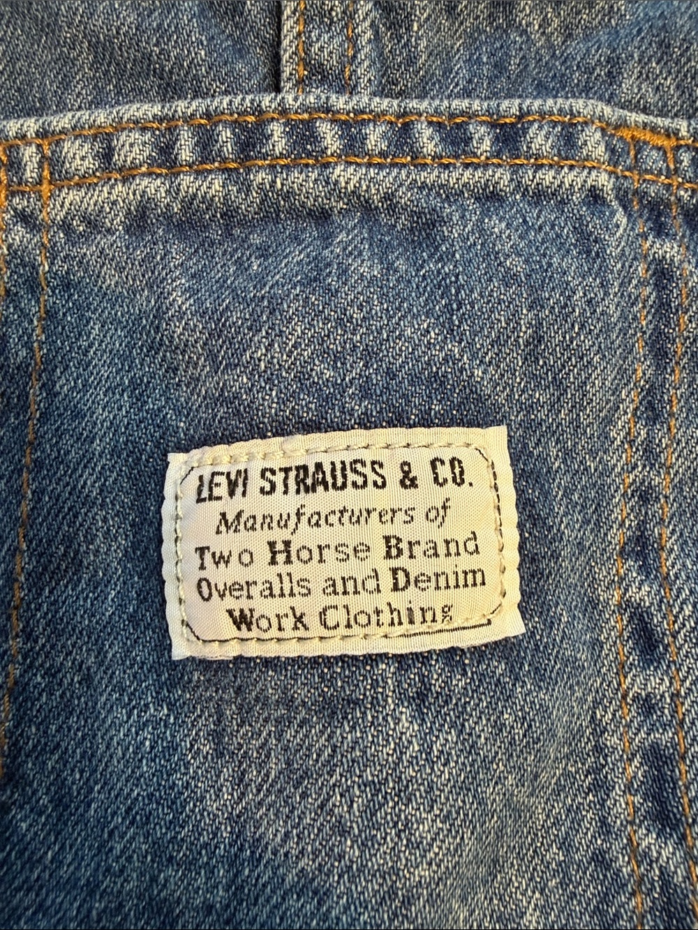 Levi’s Premium Denim Overalls for Women. Small - Picture 3 of 6